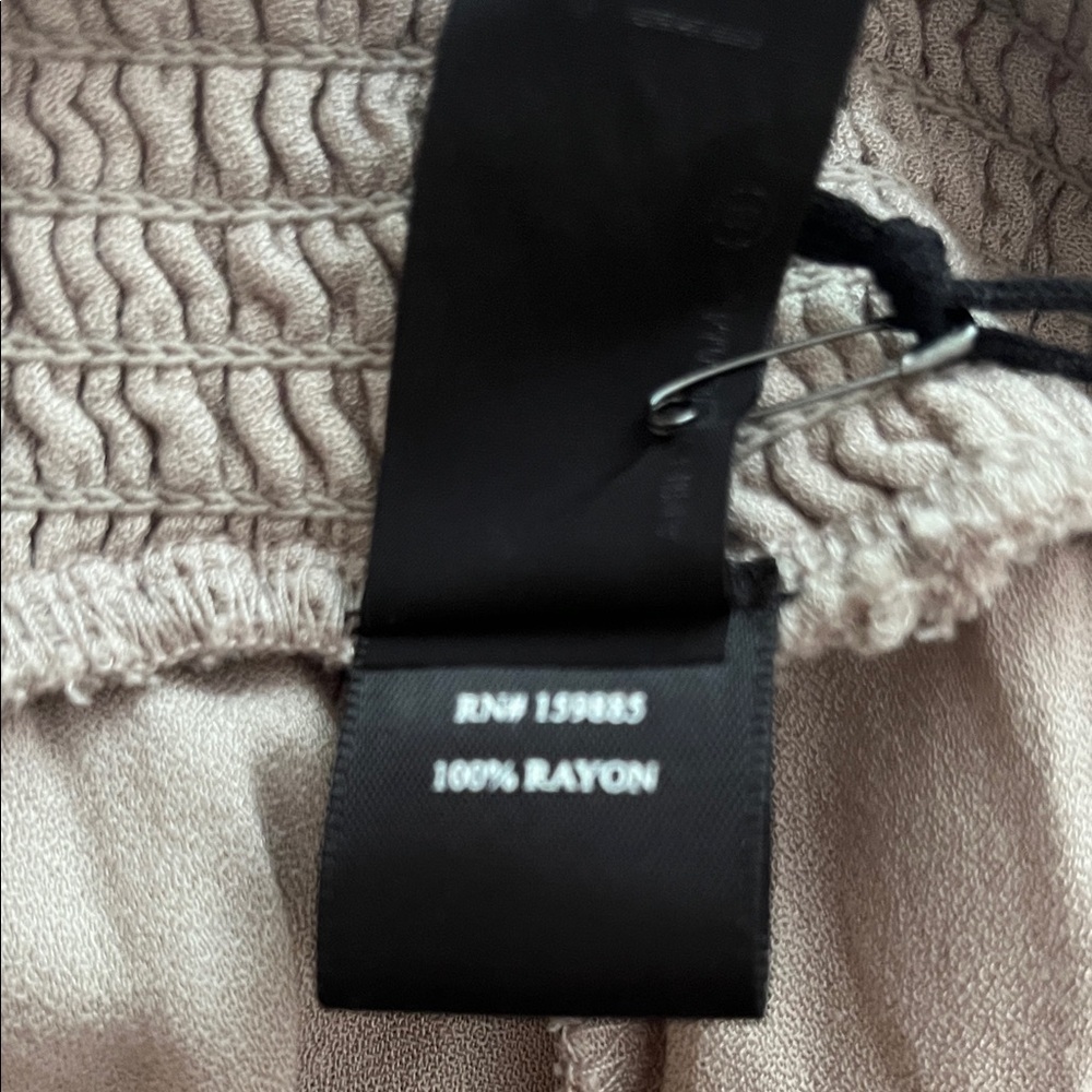 Bobi Women's Wide Leg Tan Pants NWT - sold out on Revolve! - Picture 7 of 8
